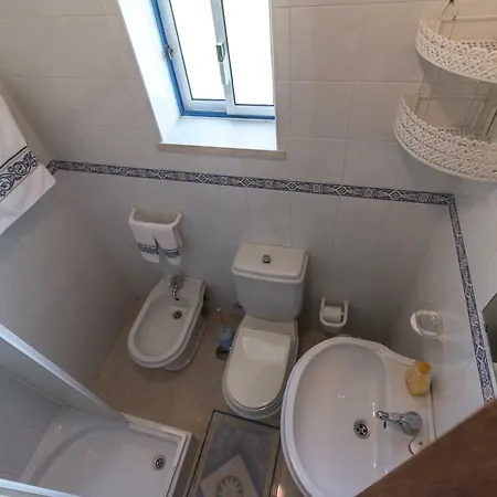בית הארחה Crescente נאזרה