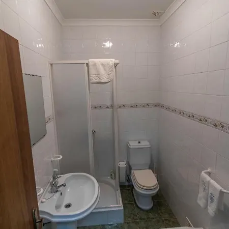 Crescente בית הארחה נאזרה